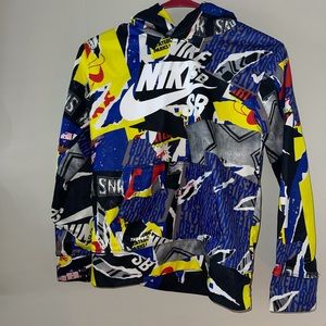 boys nike sweatshirt